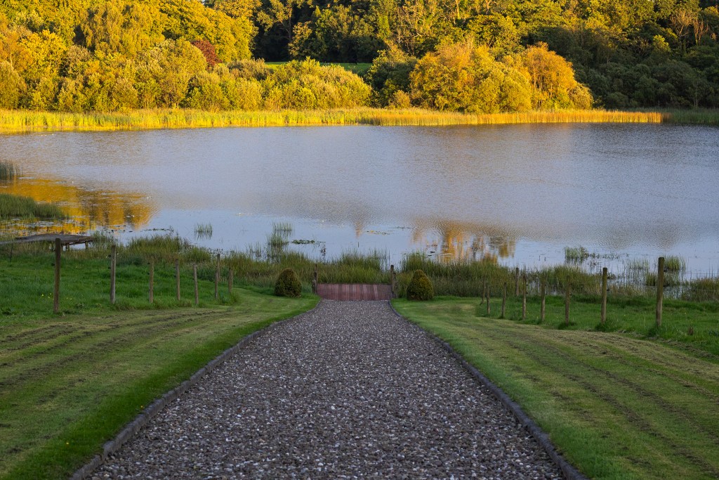 the walk down to Lough Fadda from the manor house